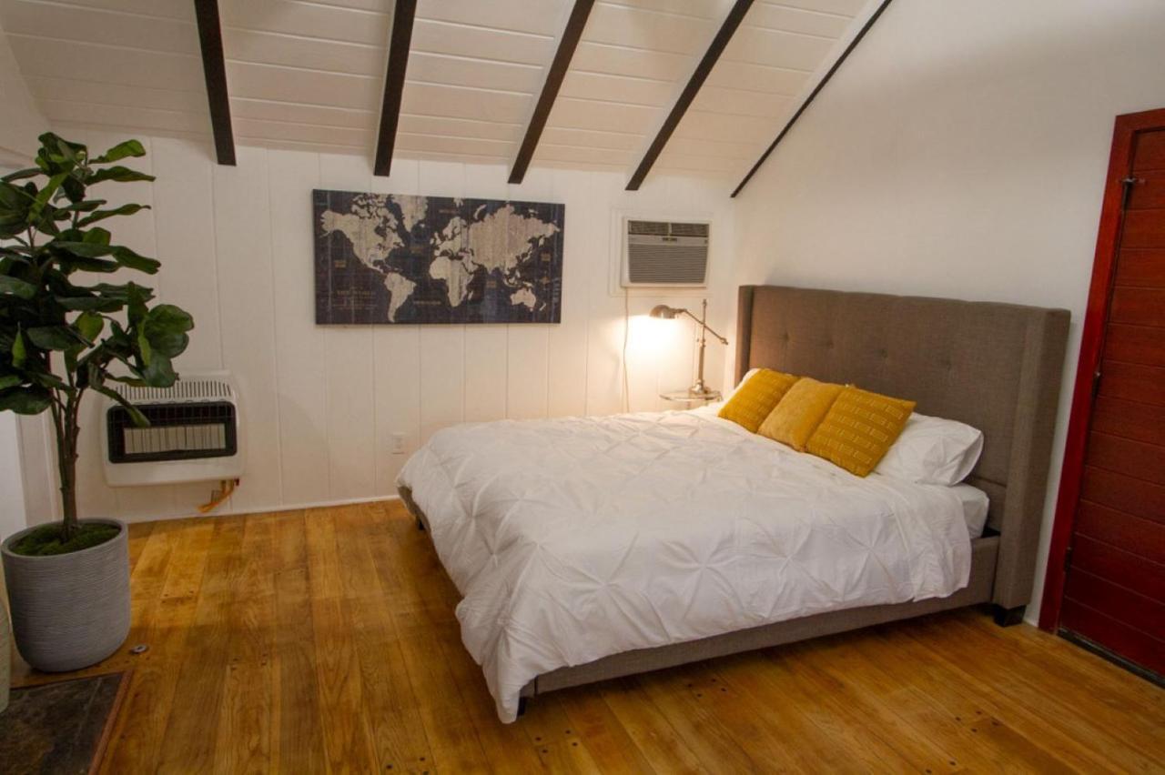 Dreamy Farmhouse In Studio City ลอสแอนเจลิส ภายนอก รูปภาพ