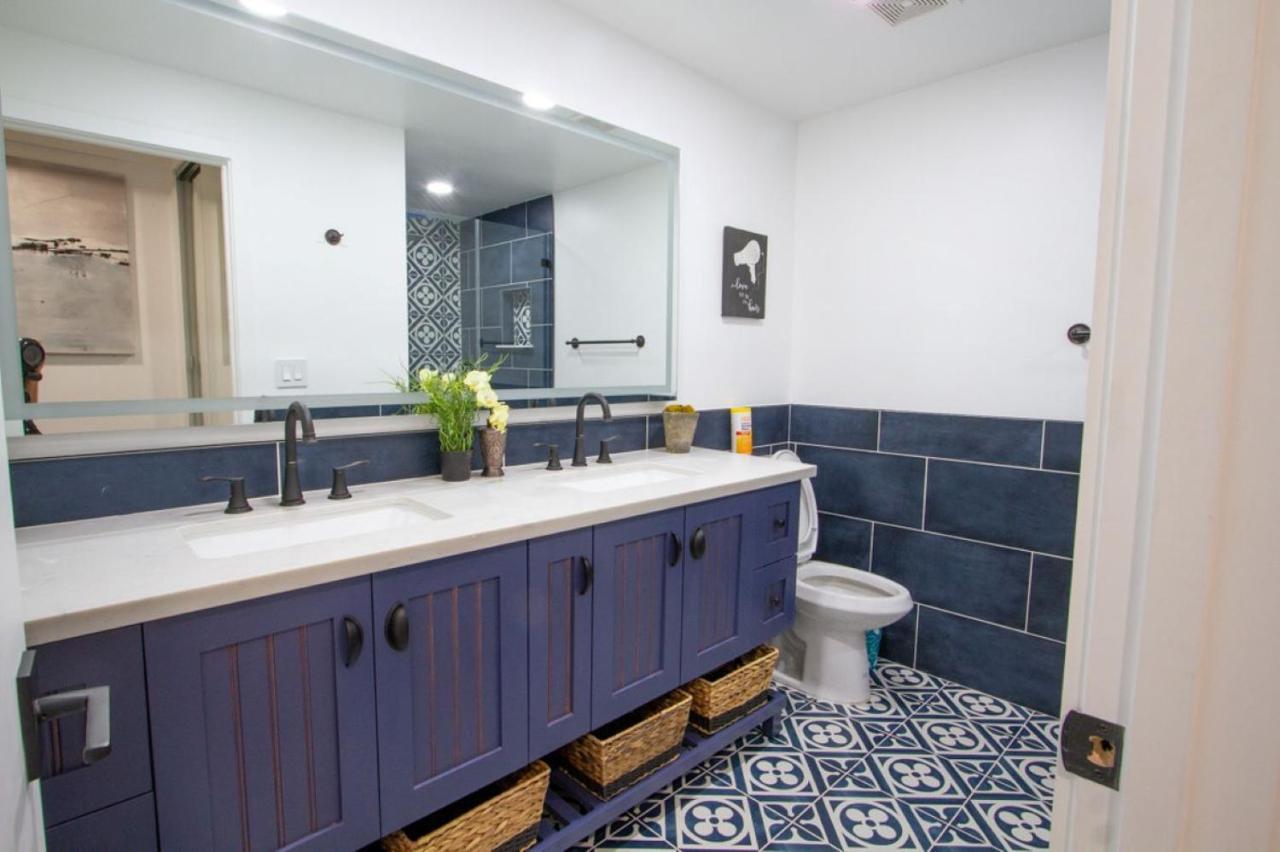 Dreamy Farmhouse In Studio City ลอสแอนเจลิส ภายนอก รูปภาพ