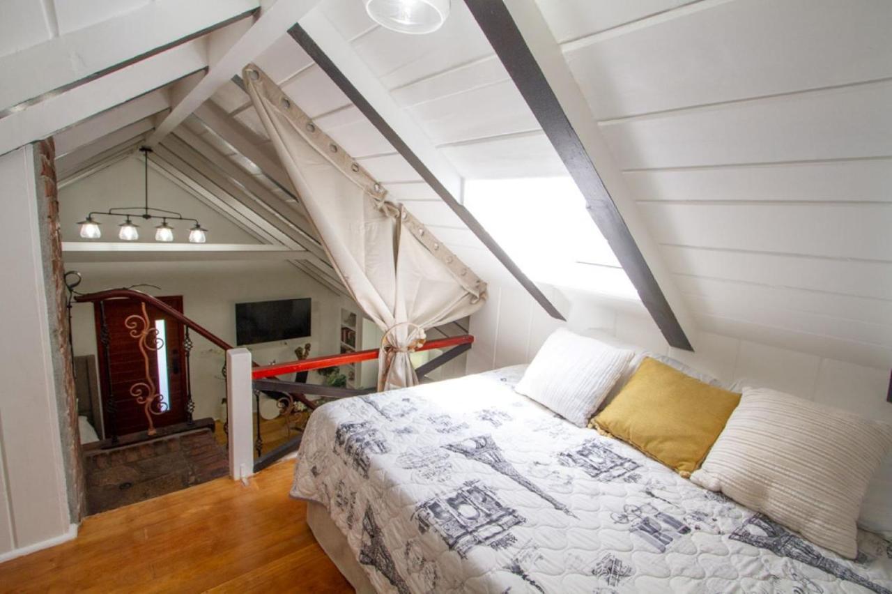 Dreamy Farmhouse In Studio City ลอสแอนเจลิส ภายนอก รูปภาพ