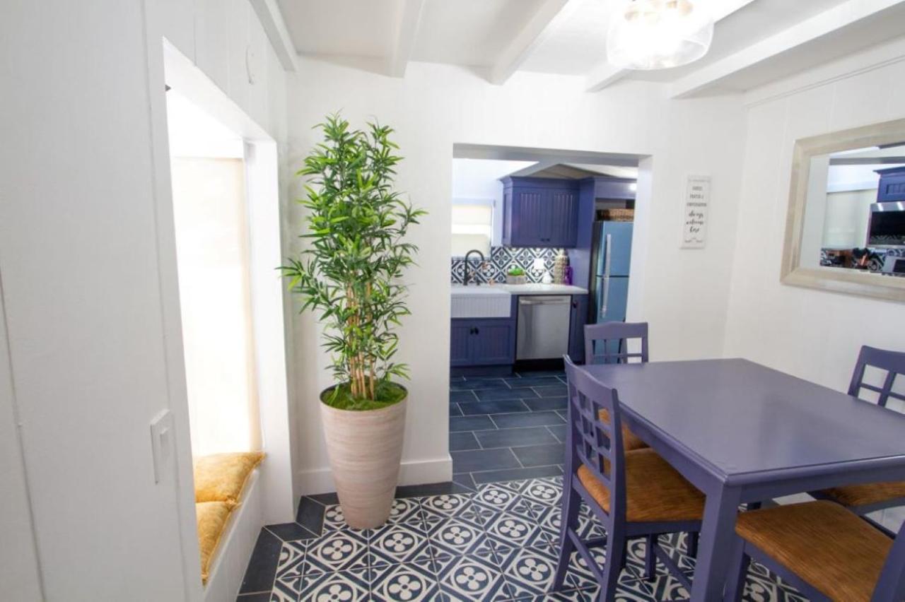 Dreamy Farmhouse In Studio City ลอสแอนเจลิส ภายนอก รูปภาพ